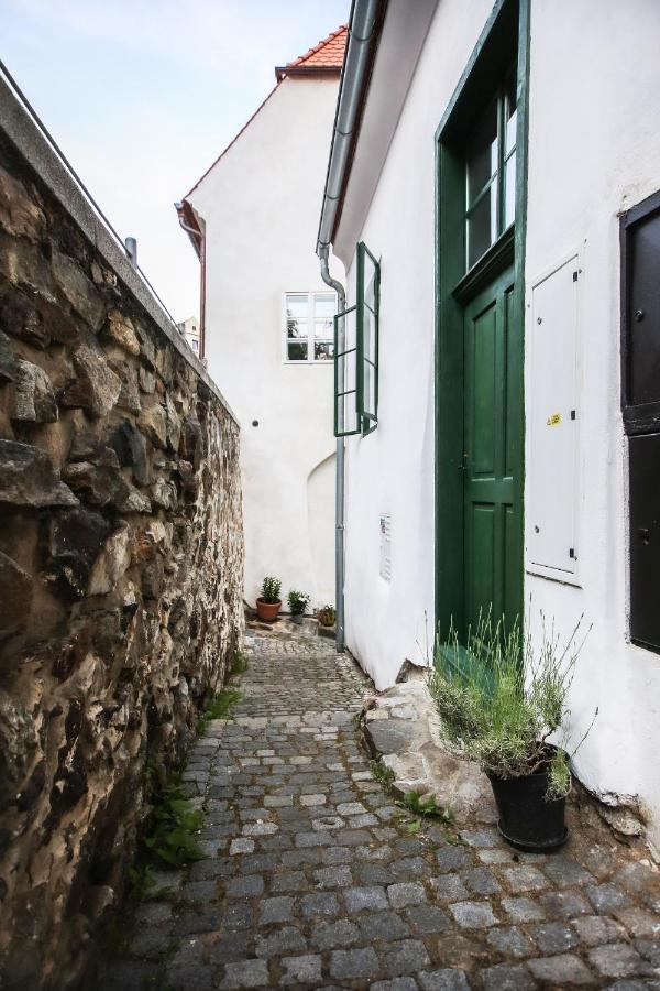شقة Domecek / Tiny House Český Krumlov المظهر الخارجي الصورة